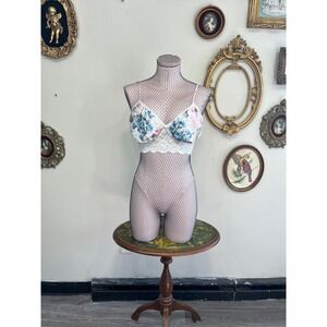Vintage Escapades Floral Lace Bralette Y2K Cottagecore Crop Top Medium